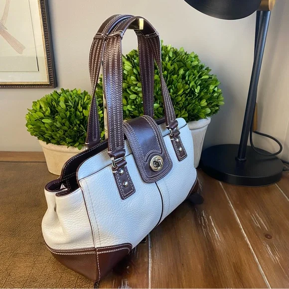 2009 Coach Hampton White Chocolate Brown Turnlock Satchel Shoulder Bag - Picture 9 of 17